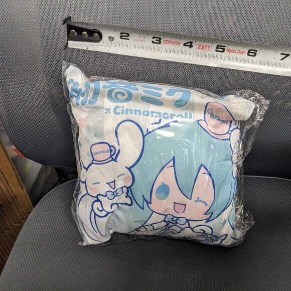 Sanrio - Cushion - Hatsune Miku x Cinnamoroll Print Cushion (New in Package) - Picture 2 of 5